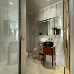 Appartement Venue C , Luxury 6 Bedroom Cannes