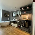 Venue C , Luxury 6 Bedroom Cannes