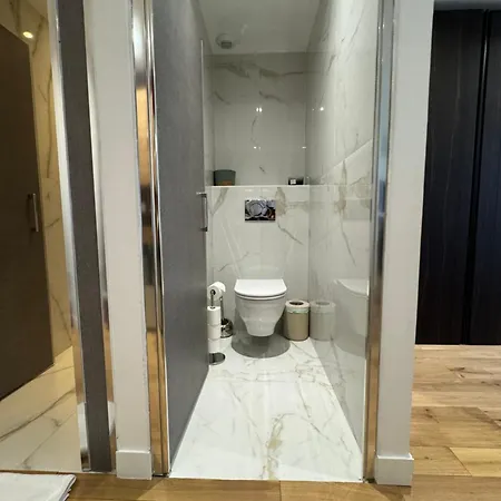 Apartment Venue C - Luxurious & Spacious - Mansion - Elevator - Patio Cannes