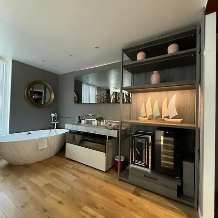 Venue C - Luxurious & Spacious - Mansion - Elevator - Patio Cannes