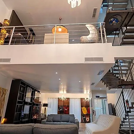 Venue C - Luxurious & Spacious - Mansion - Elevator - Patio Appartamento *