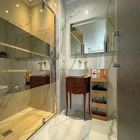 Venue C - Luxurious & Spacious - Mansion - Elevator - Patio * Cannes