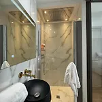 Daire Venue C - Luxurious & Spacious - Mansion - Elevator - Patio *