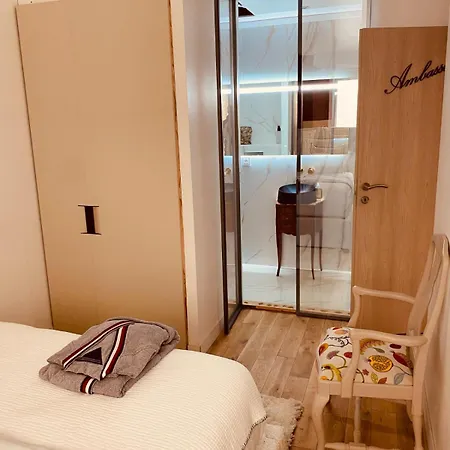 Venue C - Luxurious & Spacious - Mansion - Elevator - Patio